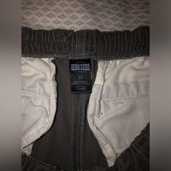 Free world joggers - Picture 4 of 4